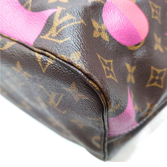 Auth Louis Vuitton Neverfull Tote Limited Edition Game ON Monogram Canvas MM - Picture 5 of 16